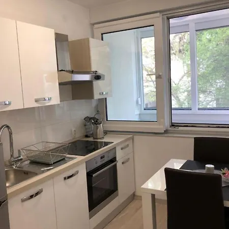 公寓 Stylish With Easy Access To Old Town 扎达尔