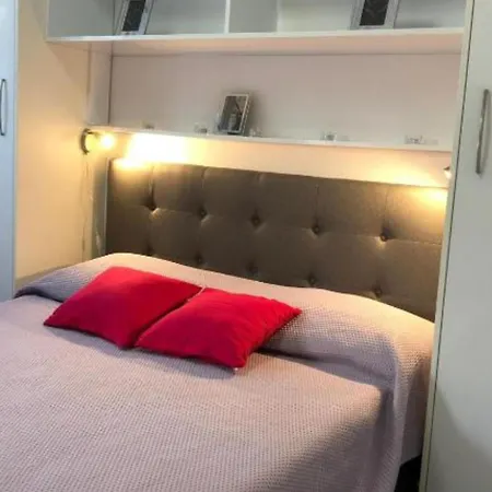 Stylish With Easy Access To Old Town *