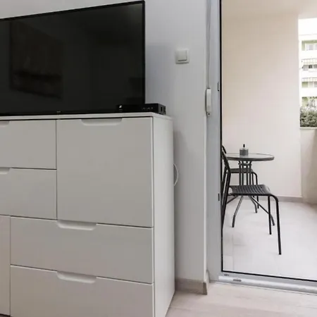 Stylish With Easy Access To Old Town * 扎达尔